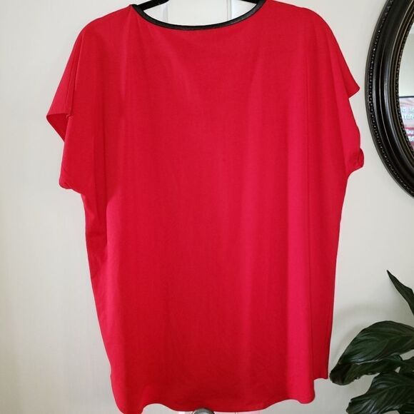 Chaus Sport Scoop Neck Faux Leather Trim Top - Picture 6 of 6